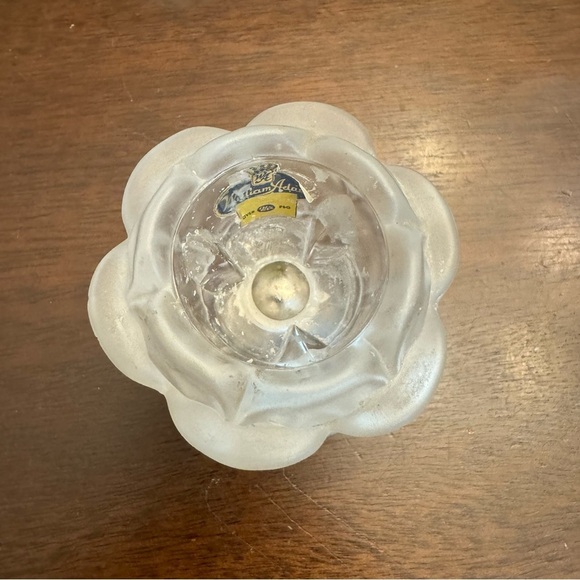 Vintage William Adams Frosted Rose Crystal Candle Holder Lotus Shaped - Picture 6 of 12